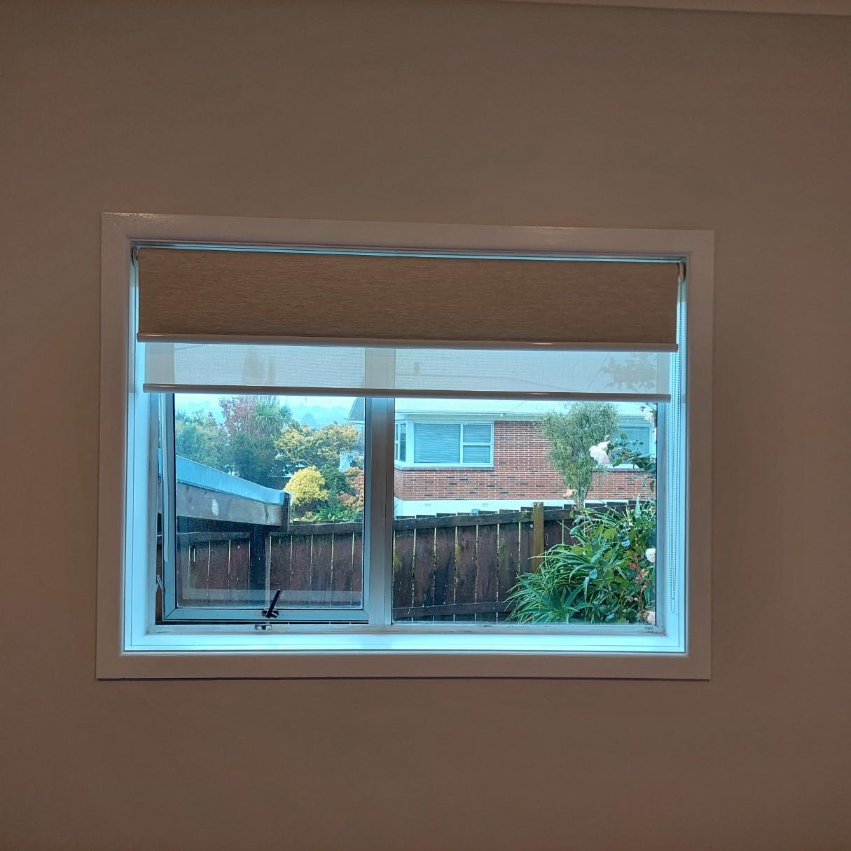 Dual Roller Blinds 12